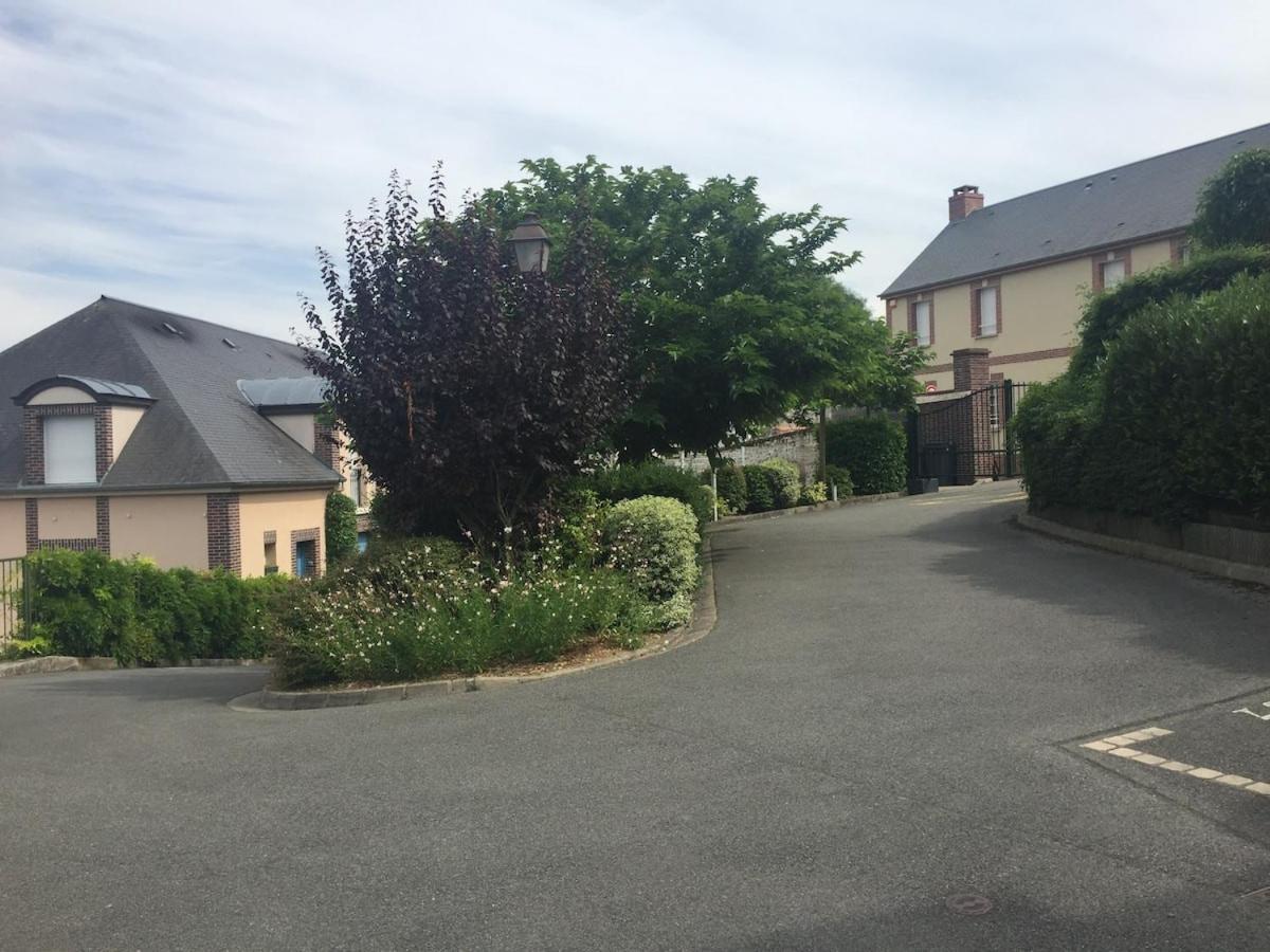 Beautiful Ground Floor 2 Bedroom Apartment Honfleur Exteriér fotografie